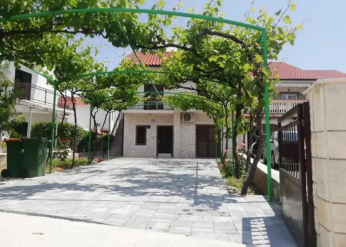 Apartments Samodol